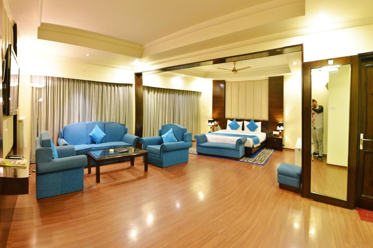 Indraprastha Resort Dalhousie Ngoại thất bức ảnh