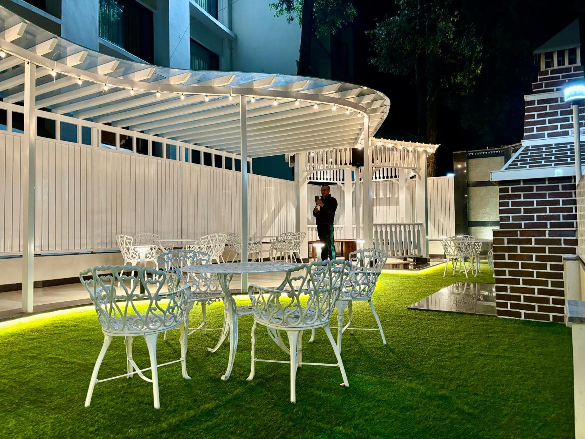 Indraprastha Resort Dalhousie Ngoại thất bức ảnh